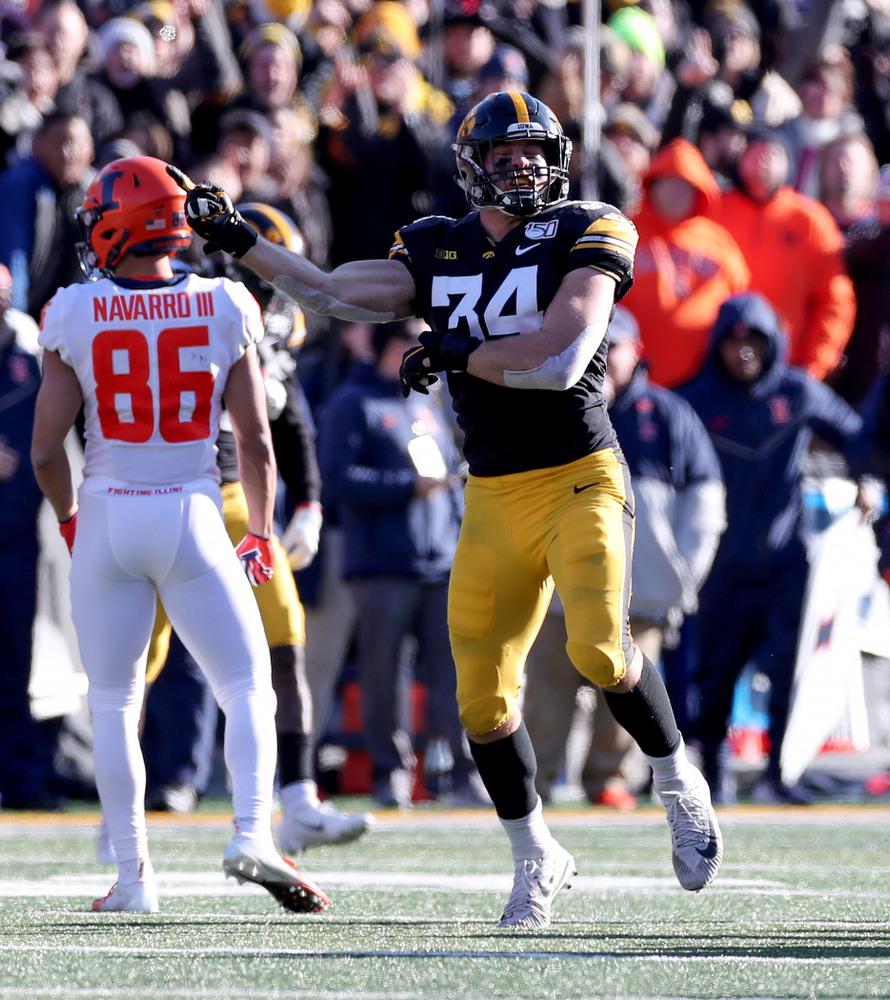 Iowa Hawkeyes linebacker Kristian Welch (34) celebrates after causing a fumble against the Illinois Fighting Illini Saturday, November 23, 2019 at Kinnick Stadium. (Brian Ray/hawkeyesports.com)