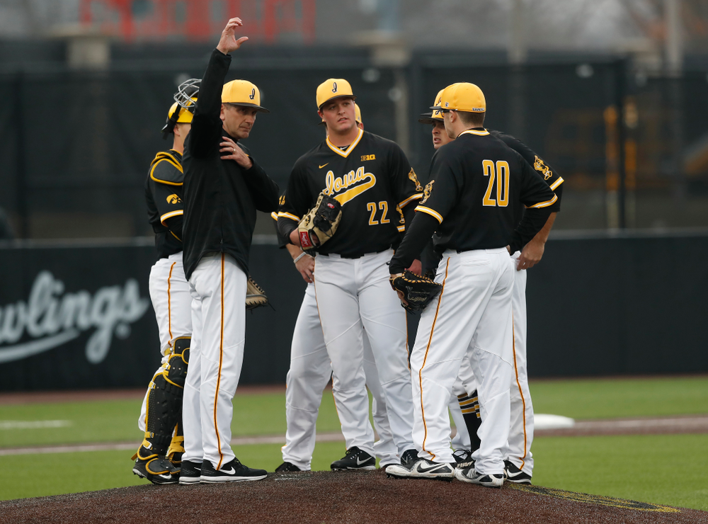 Iowa Hawkeyes head coach Rick Heller against the Bradley Braves Wednesday, March 28, 2018 at Duane Banks Field. (Brian Ray/hawkeyesports.com)