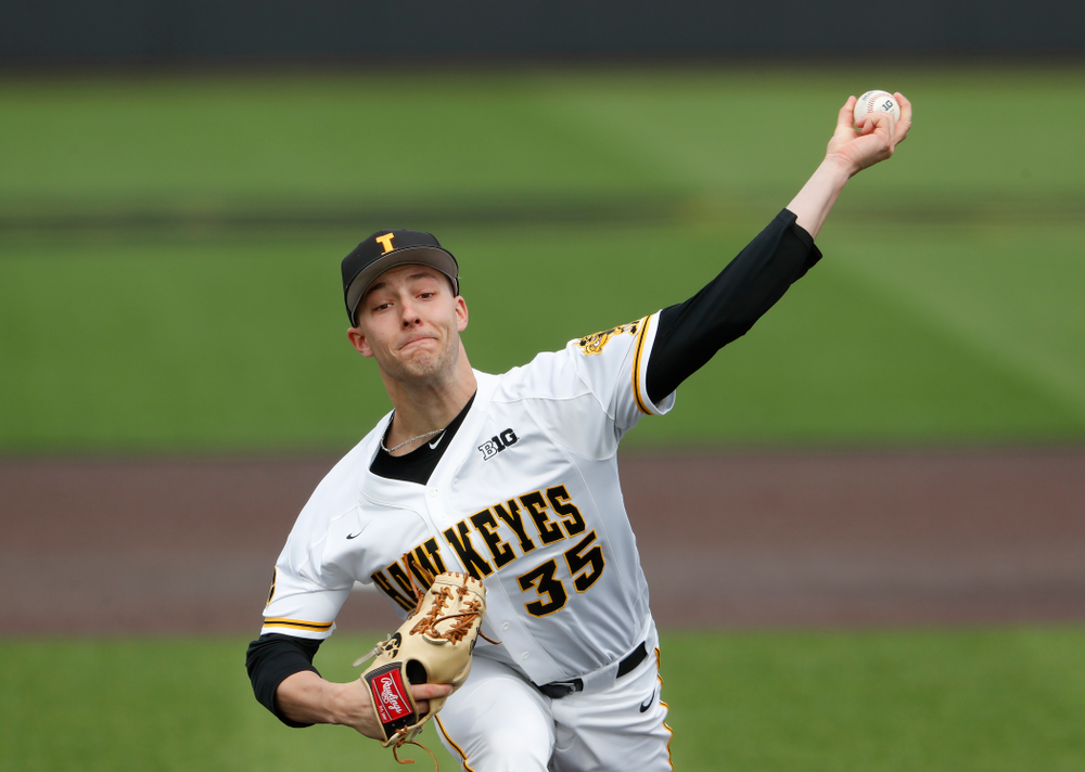 Iowa Hawkeyes pitcher Cam Baumann (35) during a double header against the Indiana Hoosiers Friday, March 23, 2018 at Duane Banks Field. (Brian Ray/hawkeyesports.com)