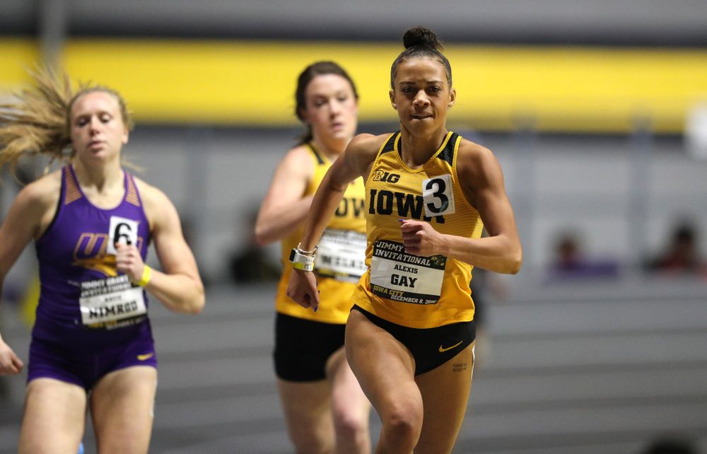 Iowa's Alexis Gay competes in the 600-meters during the Jimmy Grant Invitational Saturday, December 8, 2018 at the Recreation Building. (Brian Ray/hawkeyesports.com)