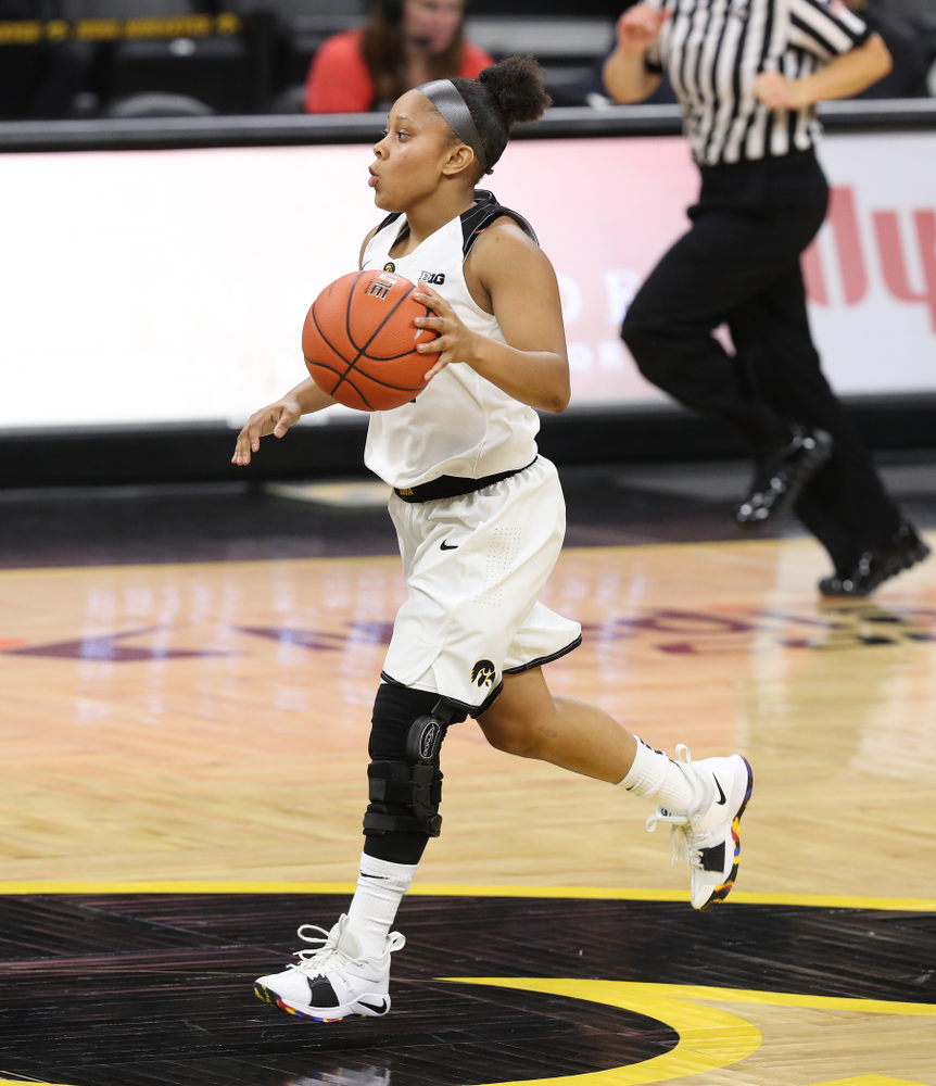 Iowa Hawkeyes guard Tania Davis (11) against Dakota Wesleyan University Tuesday, November 6, 2018 at Carver-Hawkeye Arena. (Brian Ray/hawkeyesports.com)