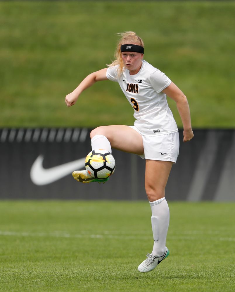 Iowa Hawkeyes Morgan Kemmerling (3) against the Creighton Bluejays Sunday, August 19, 2018 at the Iowa Soccer Complex. (Brian Ray/hawkeyesports.com)