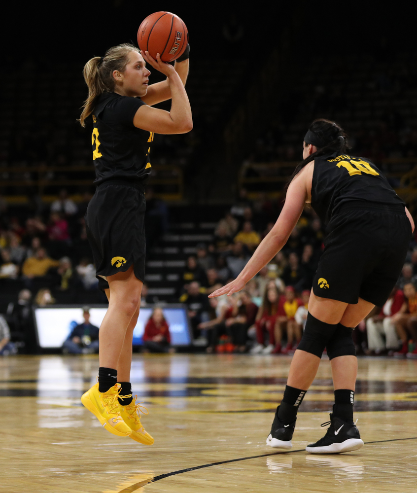 Iowa Hawkeyes guard Kathleen Doyle (22) against the Iowa State Cyclones in the Iowa Corn Cy-Hawk Series Wednesday, December 5, 2018 at Carver-Hawkeye Arena. (Brian Ray/hawkeyesports.com)