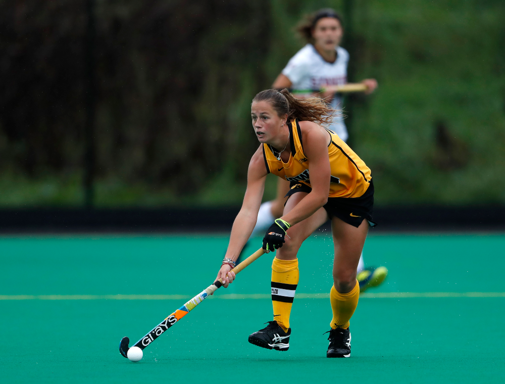 Iowa Hawkeyes Sophie Sunderland (20) against Stanford Sunday, October 7, 2018 at Grant Field. (Brian Ray/hawkeyesports.com)