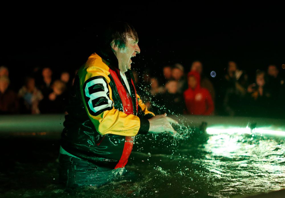 The Hawkeye Wrestling Club Arctic Plunge Saturday, January 27, 2018 at Brown Dear Golf Course in Coralville. (Brian Ray/hawkeyesports.com)