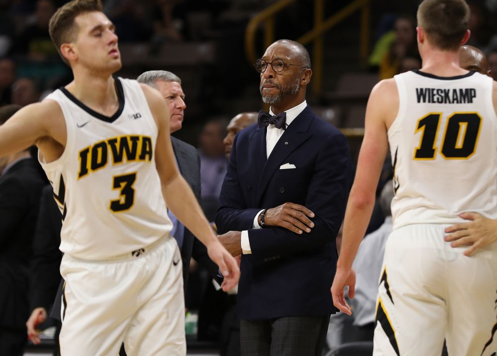 Iowa Hawkeyes assistant coach Sherman Dillard against UW Green Bay Sunday, November 11, 2018 at Carver-Hawkeye Arena. (Brian Ray/hawkeyesports.com)