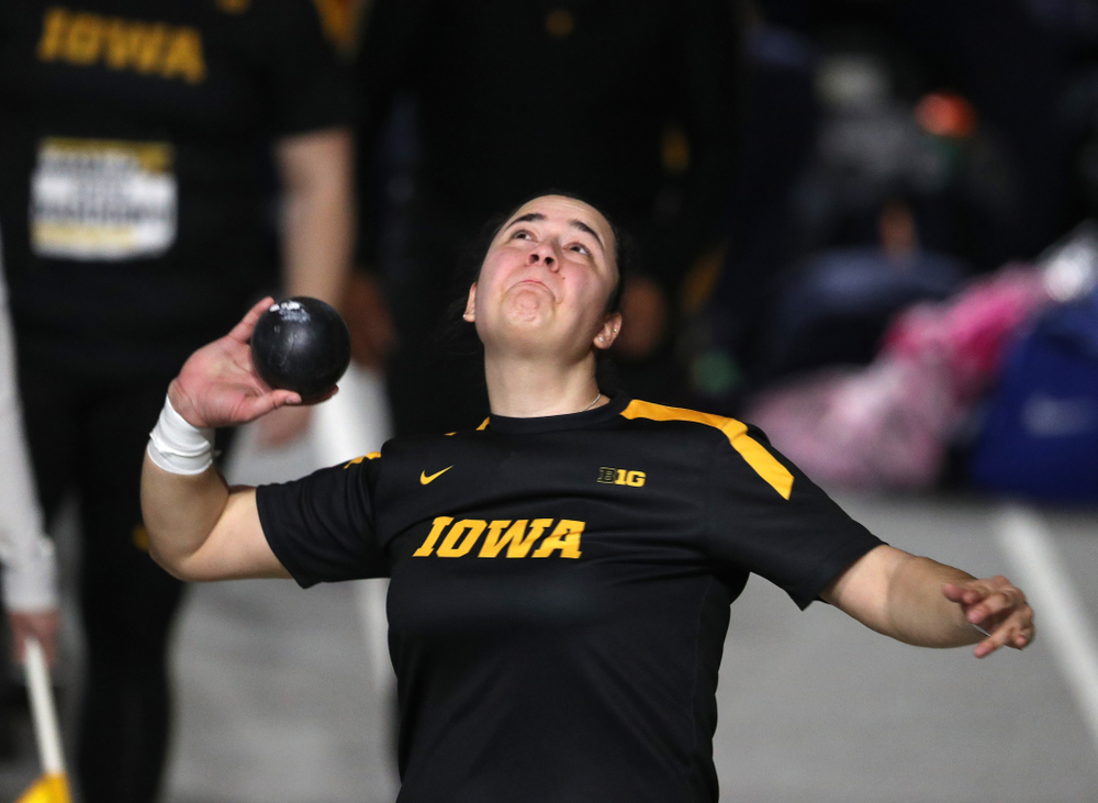 Iowa's Konstadina Spanoudakis competes in the Shot Put during the Black and Gold Premier meet Saturday, January 26, 2019 at the Recreation Building. (Brian Ray/hawkeyesports.com)
