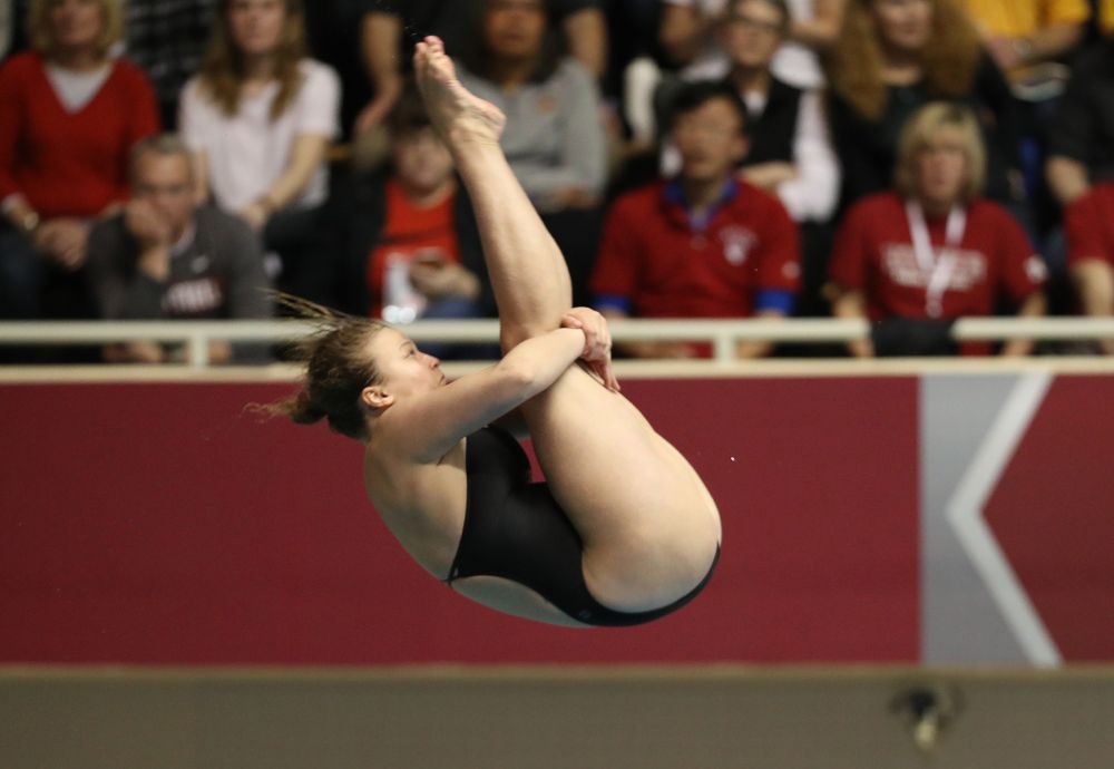 Iowa's Clair Park competes on the 1-meter springboard during the 2019 Women's Big Ten Swimming and Diving meet Thursday, February 21, 2019 in Bloomington, Indiana. (Brian Ray/hawkeyesports.com)