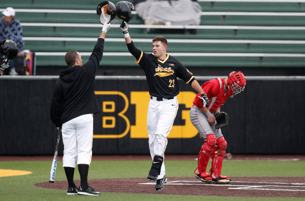 Iowa Hawkeyes infielder Kyle Crowl (23) against the Bradley Braves Wednesday, March 28, 2018 at Duane Banks Field. (Brian Ray/hawkeyesports.com)