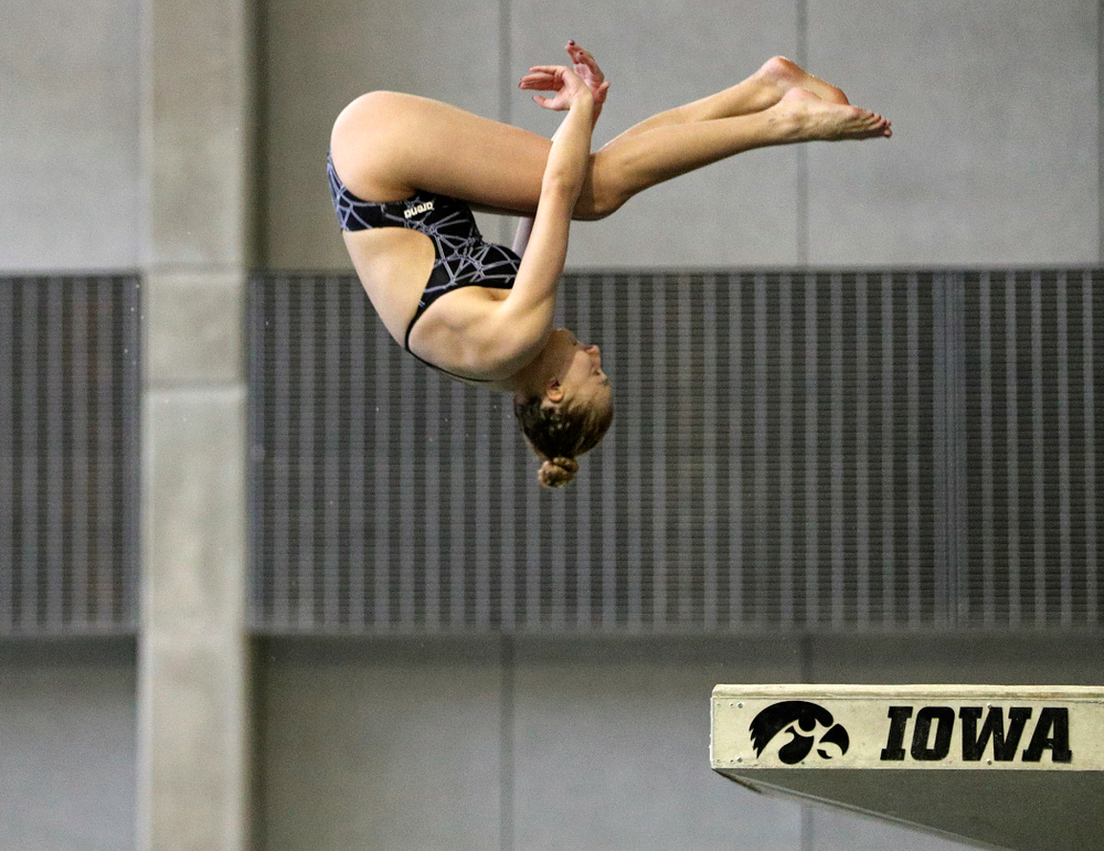 Iowa’s Samantha Tamborski competes in the women’s platform diving preliminary event during the 2020 Women’s Big Ten Swimming and Diving Championships at the Campus Recreation and Wellness Center in Iowa City on Saturday, February 22, 2020. (Stephen Mally/hawkeyesports.com)