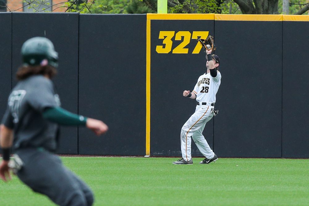Iowa infielder Chris Whelan during baseball vs Michigan State game 3 at Duane Banks Field on Sunday, May 12, 2019. (Lily Smith/hawkeyesports.com)
