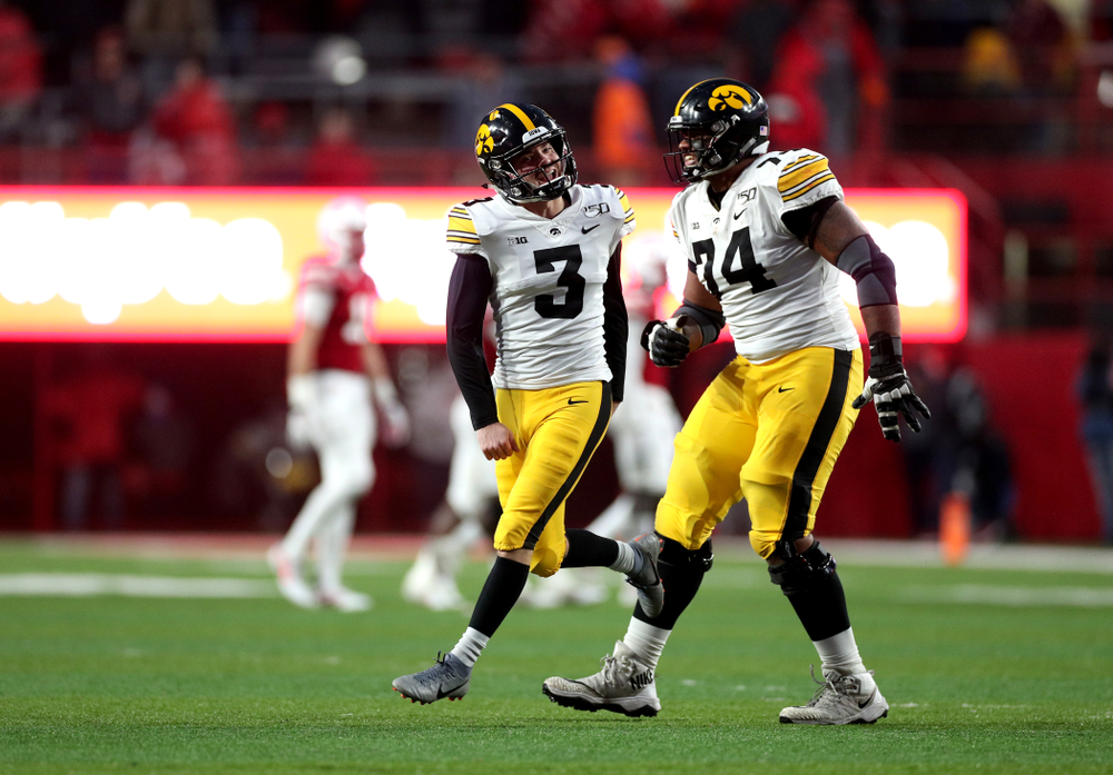 Iowa Hawkeyes place kicker Keith Duncan (3) kicks the game winning field goal against the Nebraska Cornhuskers Friday, November 29, 2019 at Memorial Stadium in Lincoln, Neb. (Brian Ray/hawkeyesports.com)