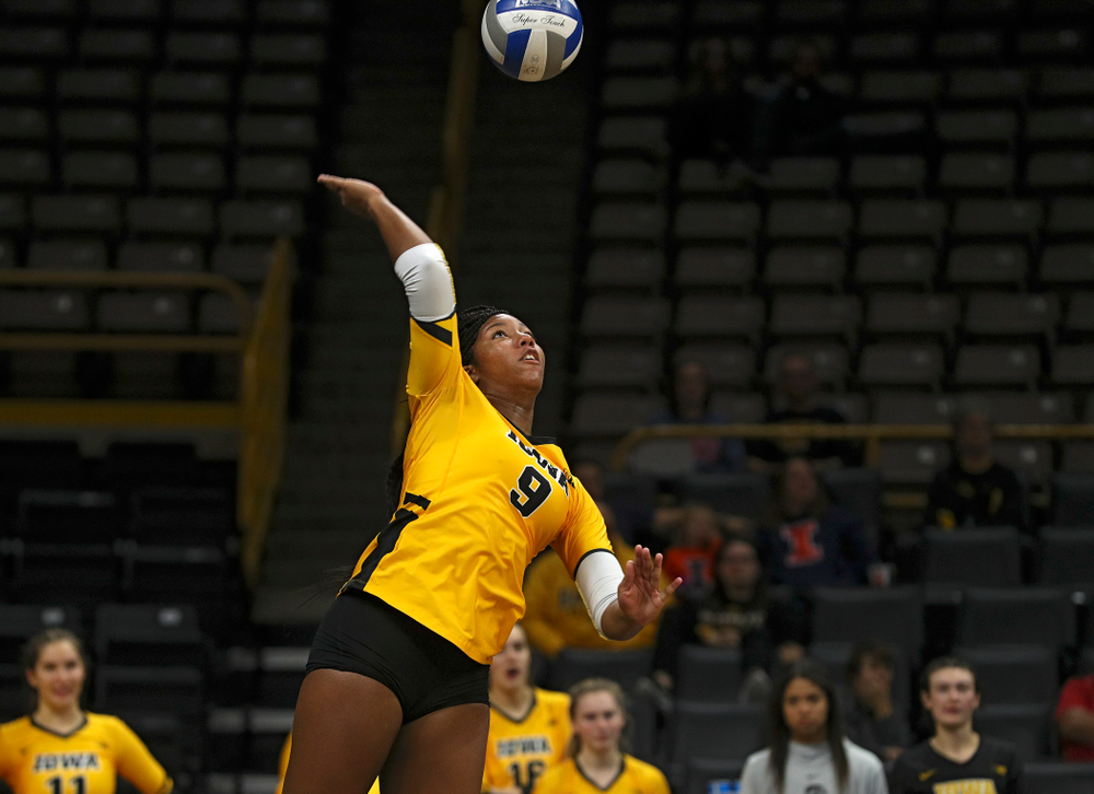Iowa’s Amiya Jones (9) eyes the ball during the second set of their match against Illinois at Carver-Hawkeye Arena in Iowa City on Wednesday, Nov 6, 2019. (Stephen Mally/hawkeyesports.com)