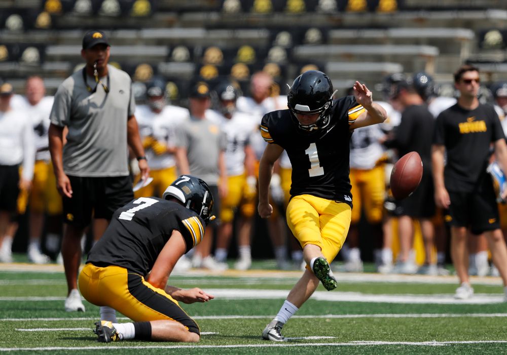 Iowa Hawkeyes place kicker Keith Duncan (1) during Kids Day Saturday, August 11, 2018 at Kinnick Stadium. (Brian Ray/hawkeyesports.com)