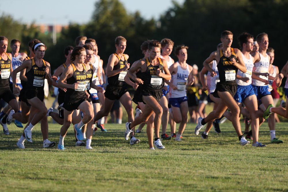 The Iowa Hawkeyes start the 2019 Hawkeye Invitational Friday, September 6, 2019 at the Ashton Cross Country Course. (Brian Ray/hawkeyesports.com)
