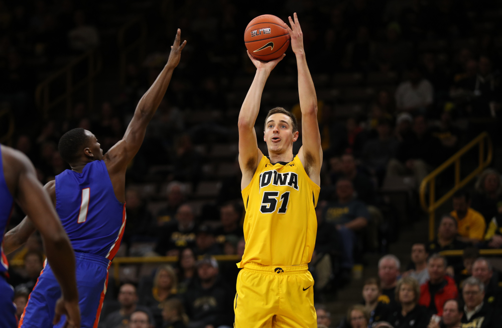 Iowa Hawkeyes forward Nicholas Baer (51) against the Savannah State Tigers Saturday, December 22, 2018 at Carver-Hawkeye Arena. (Brian Ray/hawkeyesports.com)