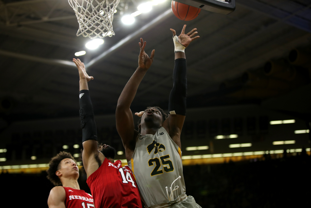 Iowa Hawkeyes forward Tyler Cook (25) against the Nebraska Cornhuskers Sunday, January 6, 2019 at Carver-Hawkeye Arena. (Brian Ray/hawkeyesports.com)