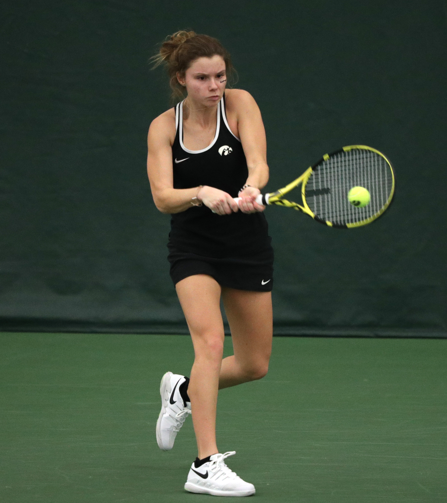 Iowa's Cloe Ruette against the Penn State Nittany Lions Sunday, February 24, 2019 at the Hawkeye Tennis and Recreation Complex. (Brian Ray/hawkeyesports.com)