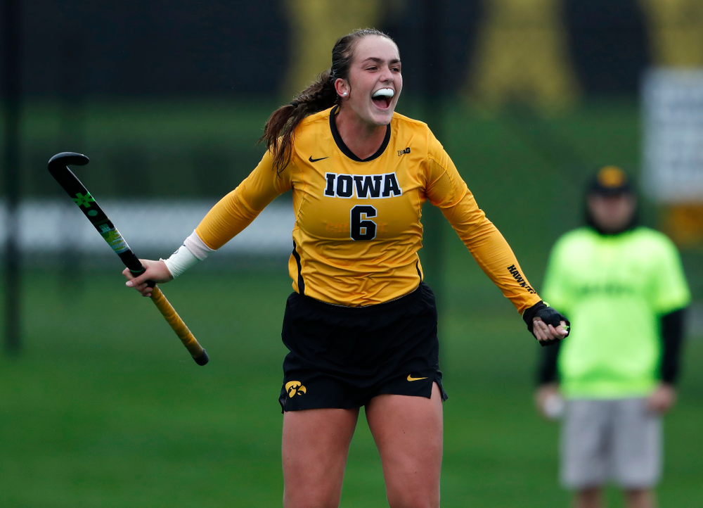 Iowa Hawkeyes Anthe Nijziel (6) celebrates a goal against Stanford Sunday, October 7, 2018 at Grant Field. (Brian Ray/hawkeyesports.com)