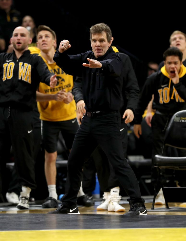 Associate Head Coach Terry Brands works the edge of the mat Iowa’s Abe Assad wrestles Ohio State’s Rockey Jordan at 184 pounds Friday, January 24, 2020 at Carver-Hawkeye Arena. Assad won the match 3-1. (Brian Ray/hawkeyesports.com)