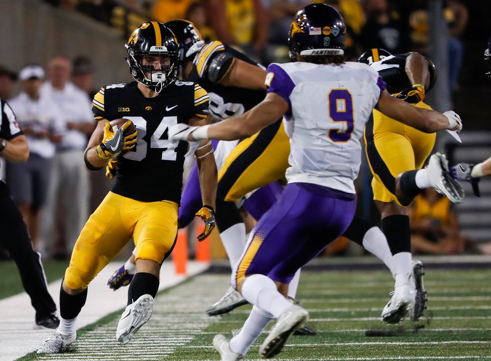 Iowa Hawkeyes wide receiver Nick Easley (84) runs the ball during a game against Northern Iowa at Kinnick Stadium on September 15, 2018. (Tork Mason/hawkeyesports.com)