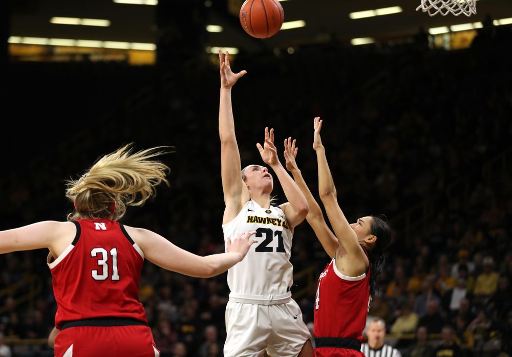 Iowa Hawkeyes forward Hannah Stewart (21) against the Nebraska Cornhuskers Thursday, January 3, 2019 at Carver-Hawkeye Arena. (Brian Ray/hawkeyesports.com)