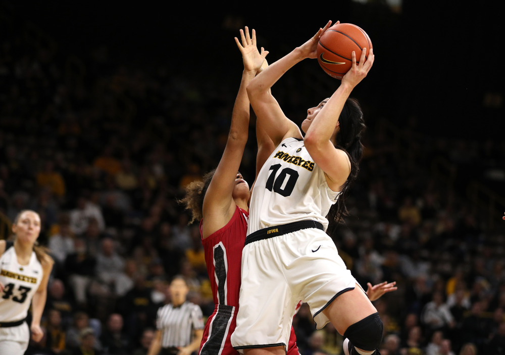Iowa Hawkeyes forward Megan Gustafson (10) against the IUPUI Jaguars Saturday, December 8, 2018 at Carver-Hawkeye Arena. (Brian Ray/hawkeyesports.com)