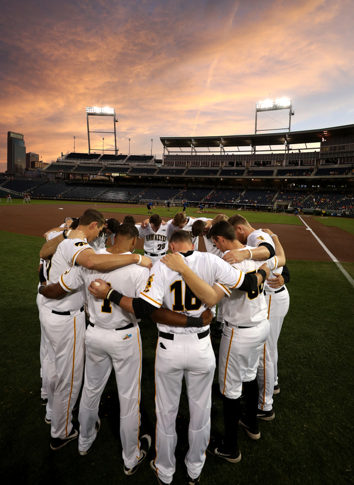 The Iowa Hawkeyes against the Minnesota Golden Gophers in the Big Ten Baseball Tournament Friday, May 24, 2019 at TD Ameritrade Park in Omaha, Neb. (Brian Ray/hawkeyesports.com)