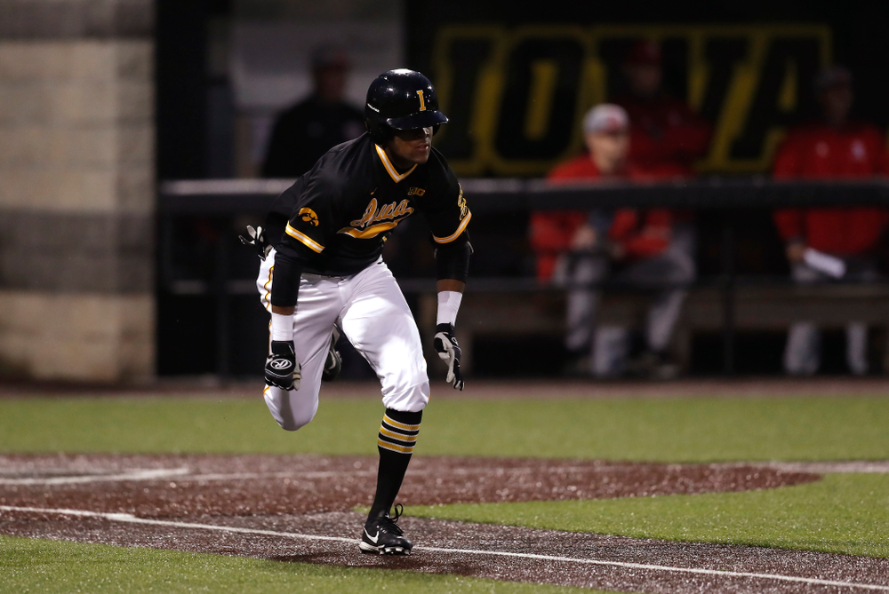 Iowa Hawkeyes third baseman Lorenzo Elion (1) against the Bradley Braves Wednesday, March 28, 2018 at Duane Banks Field. (Brian Ray/hawkeyesports.com)