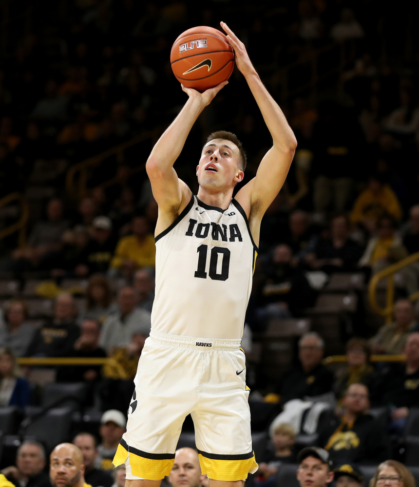 Iowa Hawkeyes guard Joe Wieskamp (10) against North Florida Thursday, November 21, 2019 at Carver-Hawkeye Arena. (Brian Ray/hawkeyesports.com)