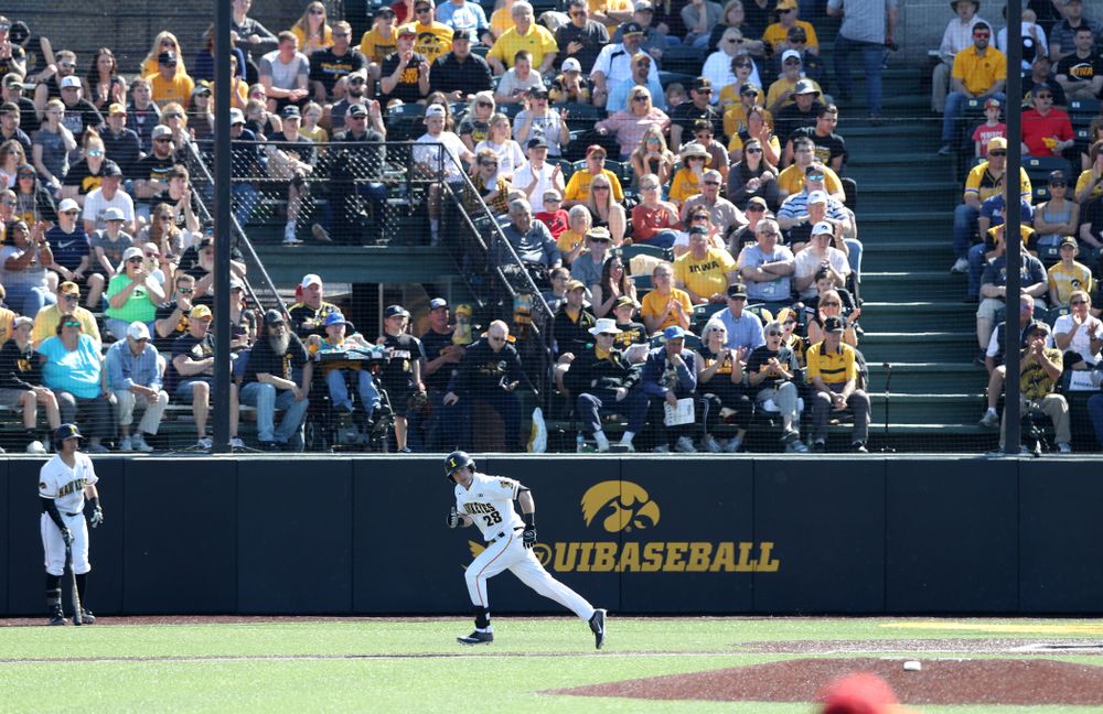 Iowa Hawkeyes Chris Whelan (28) against the Nebraska Cornhuskers Saturday, April 20, 2019 at Duane Banks Field. (Brian Ray/hawkeyesports.com)