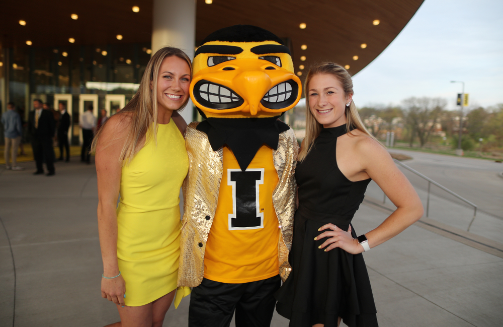 The 2019 Golden Herkys yellow carpet Tuesday, April 23, 2019 at Hancher Auditorium. (Brian Ray/hawkeyesports.com)