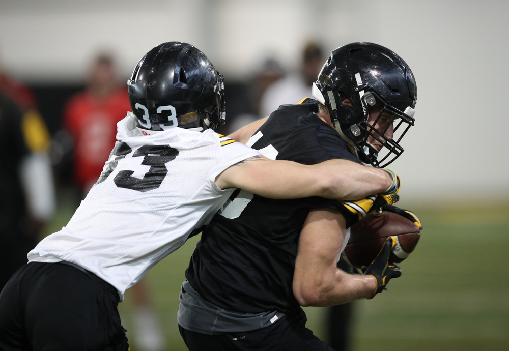Iowa Hawkeyes tight end Drew Cook (18) during preparation for the 2019 Outback Bowl Tuesday, December 18, 2018 at the Hansen Football Performance Center. (Brian Ray/hawkeyesports.com)
