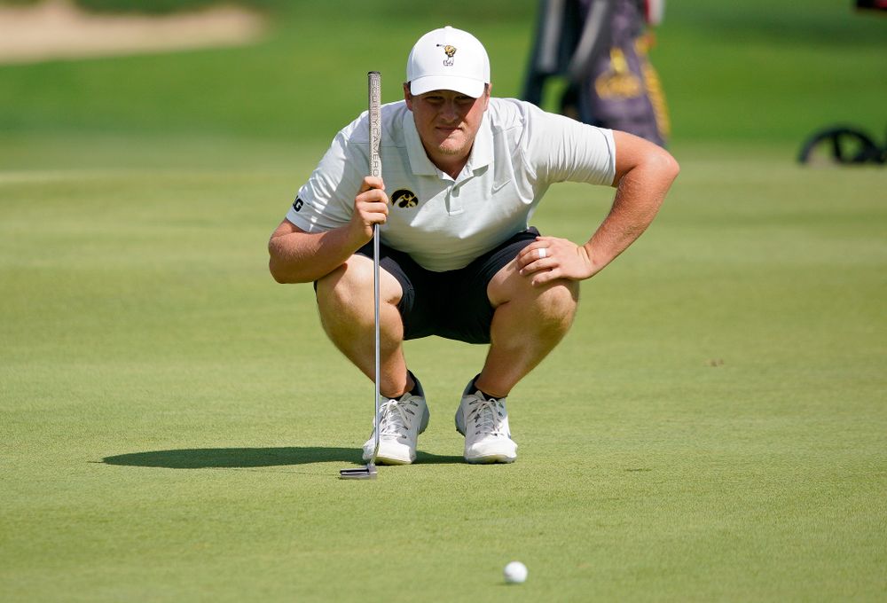 Iowa’s Alex Schaake lines up a putt during the second day of the Golfweek Conference Challenge at the Cedar Rapids Country Club in Cedar Rapids on Monday, Sep 16, 2019. (Stephen Mally/hawkeyesports.com)