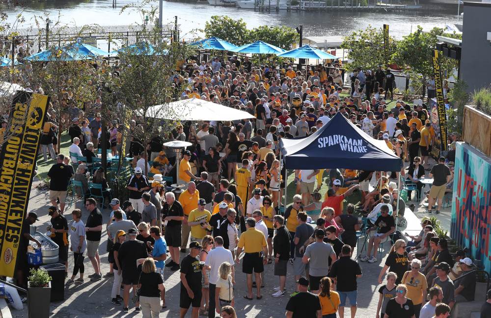 The 2019 Outback Bowl Hawkeye Huddle Monday, December 31, 2018 at Sparkman Wharf in Tampa, FL. (Brian Ray/hawkeyesports.com)