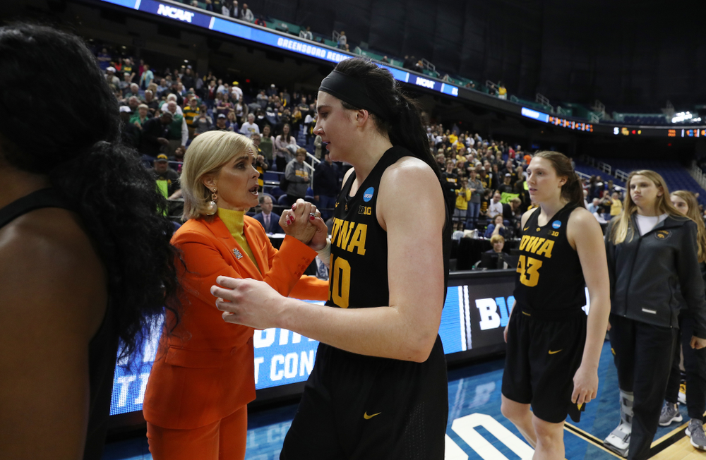 Iowa Hawkeyes forward Megan Gustafson (10) and Baylor Lady Bears head coach Kim Mulkey in the 2019 NCAA Women's College Basketball Tournament Monday, April 1, 2019 at Greensboro Coliseum in Greensboro, NC.(Brian Ray/hawkeyesports.com)