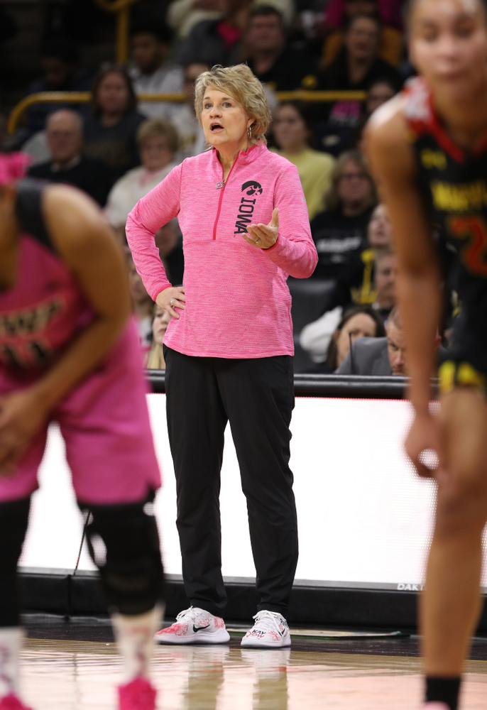 Iowa Hawkeyes head coach Lisa Bluder against the seventh ranked Maryland Terrapins Sunday, February 17, 2019 at Carver-Hawkeye Arena. (Brian Ray/hawkeyesports.com)