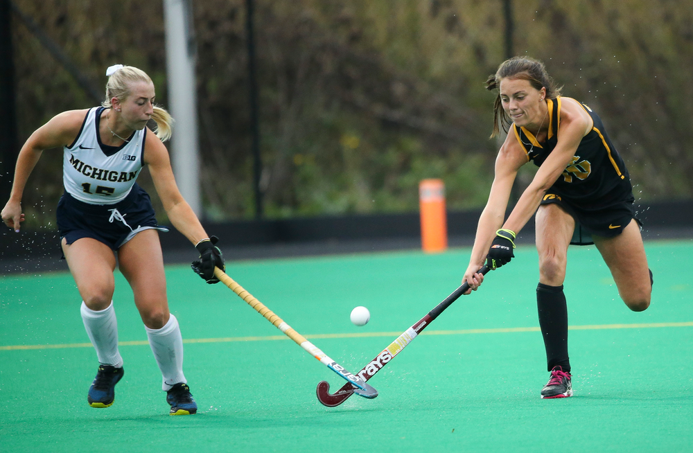 Iowa Hawkeyes defender Isabella Brown (10) fights for possession during a game against Michigan at Grant Field on October 5, 2018. (Tork Mason/hawkeyesports.com)