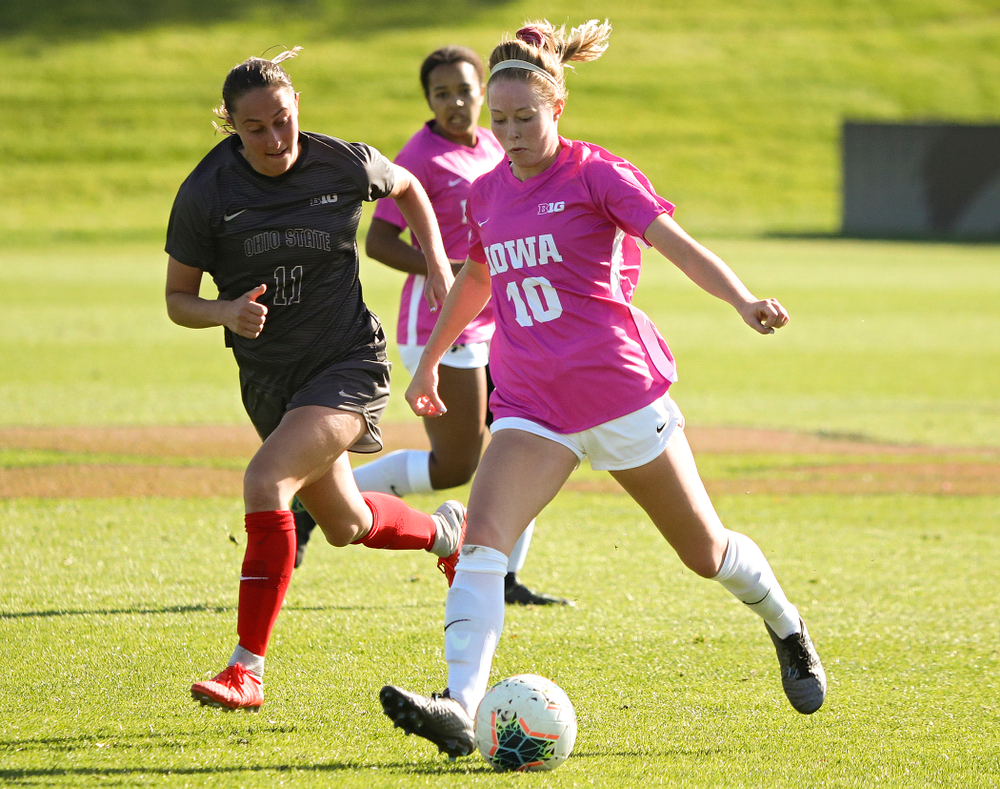 Iowa midfielder/defender Natalie Winters (10) moves with the ball during the second half of their match at the Iowa Soccer Complex in Iowa City on Sunday, Oct 27, 2019. (Stephen Mally/hawkeyesports.com)