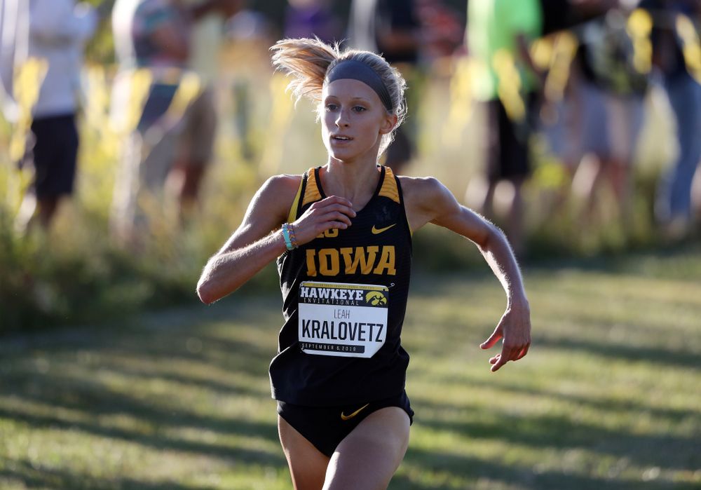 IowaÕs Leah Kralovetz runs in the 2019 Hawkeye Invitational Friday, September 6, 2019 at the Ashton Cross Country Course. (Brian Ray/hawkeyesports.com)