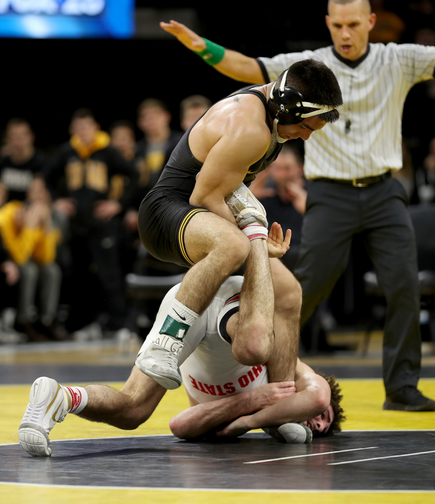 Iowa’s Pat Lugo wrestles Ohio State’s Sammy Sasso at 149 pounds Friday, January 24, 2020 at Carver-Hawkeye Arena. Sasso won the match with a 2-1 in overtime. (Brian Ray/hawkeyesports.com)