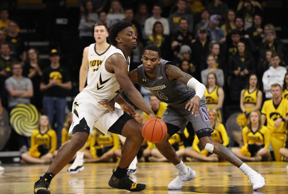 Iowa Hawkeyes forward Tyler Cook (25) against the Northwestern Wildcats Sunday, February 10, 2019 at Carver-Hawkeye Arena. (Brian Ray/hawkeyesports.com)