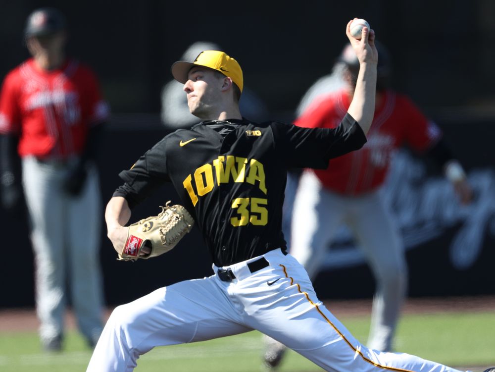 Iowa Hawkeyes Cam Baumann (35) against California State Northridge Sunday, March 17, 2019 at Duane Banks Field. (Brian Ray/hawkeyesports.com)