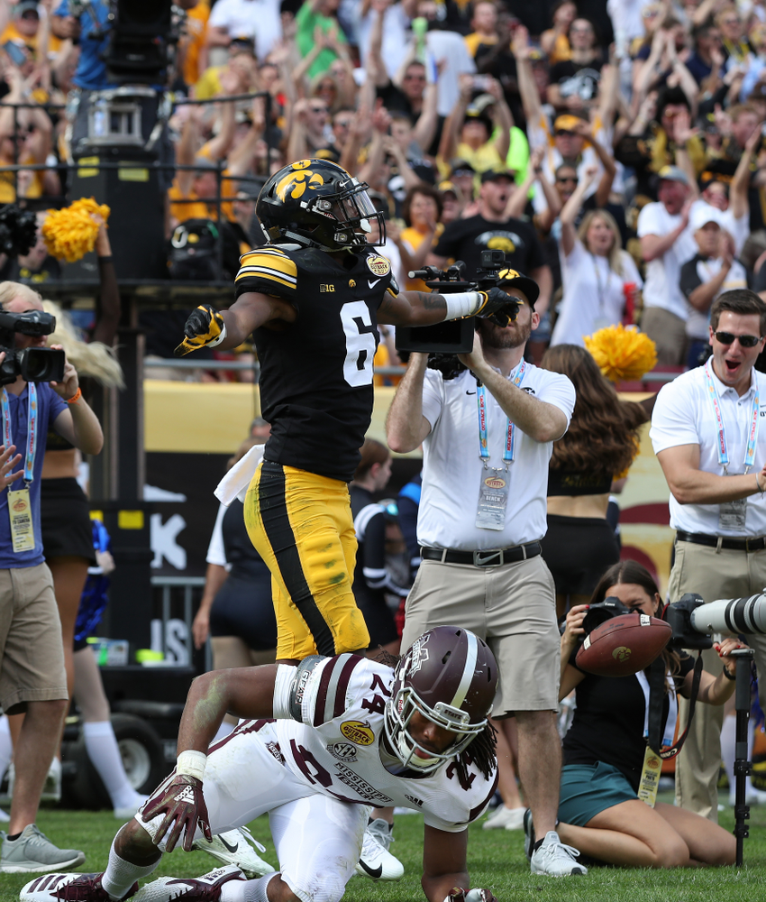 Iowa Hawkeyes wide receiver Ihmir Smith-Marsette (6) during their Outback Bowl Tuesday, January 1, 2019 at Raymond James Stadium in Tampa, FL. (Brian Ray/hawkeyesports.com)