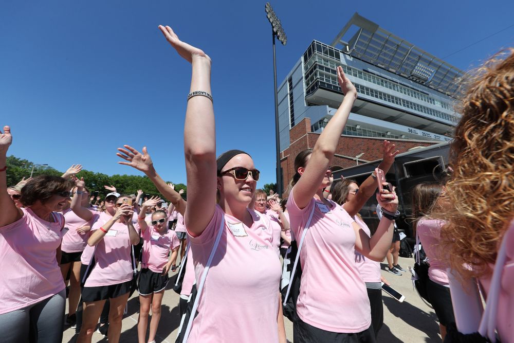 Participants in the 2019 Iowa Ladies Football Academy wave to the Stead Family ChildrenÕs Hospital Saturday, June 8, 2019 at Kinnick Stadium. (Brian Ray/hawkeyesports.com)