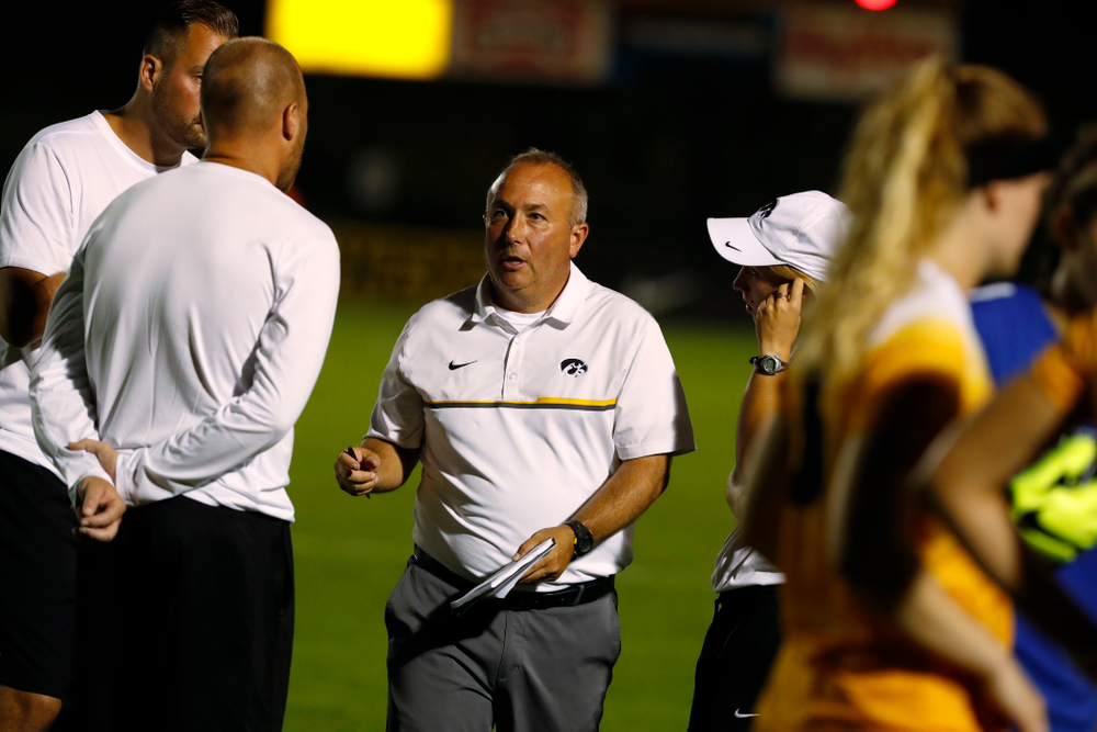 Iowa Hawkeyes head coach Dave DiIanni against the Missouri Tigers Friday, August 17, 2018 at the Iowa Soccer Complex. (Brian Ray/hawkeyesports.com)