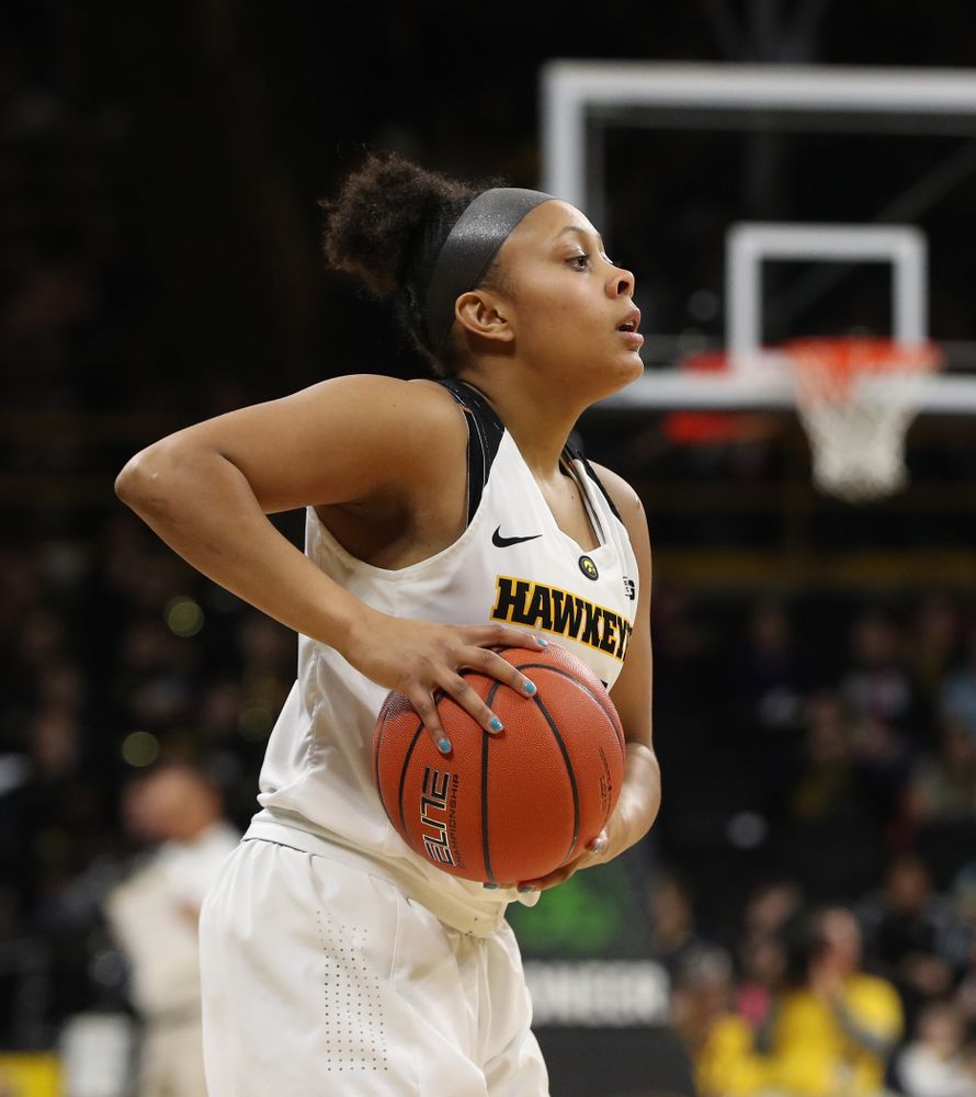 Iowa Hawkeyes guard Tania Davis (11) against the Purdue Boilermakers Sunday, January 27, 2019 at Carver-Hawkeye Arena. (Brian Ray/hawkeyesports.com)
