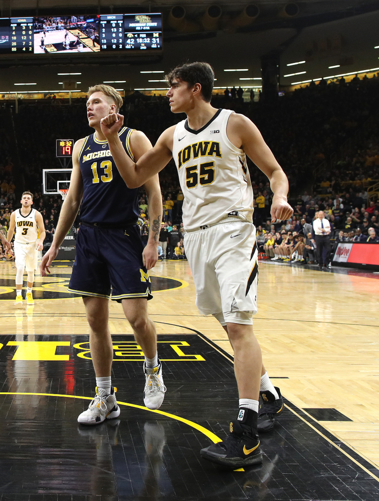 Iowa Hawkeyes forward Luka Garza (55) against the Michigan Wolverines Friday, February 1, 2019 at Carver-Hawkeye Arena. (Brian Ray/hawkeyesports.com)