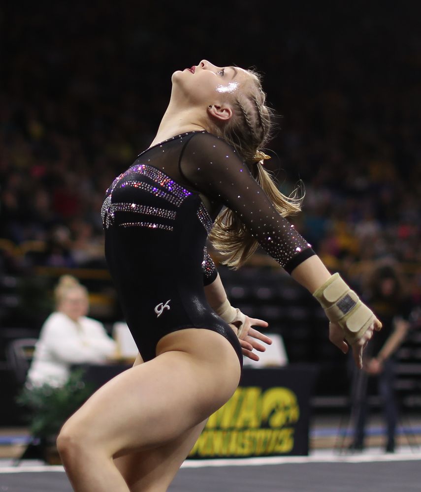 The Iowa Hawkeyes against the Iowa State Cyclones Friday, March 1, 2019 at Carver-Hawkeye Arena. (Brian Ray/hawkeyesports.com)