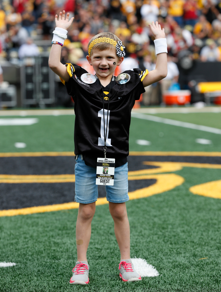 Kid Captain Harper Stribe before the Iowa Hawkeyes game against against the Iowa State Cyclones Saturday, September 8, 2018 at Kinnick Stadium. (Brian Ray/hawkeyesports.com)